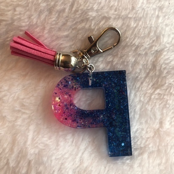 Handmade P Blue & Pink Resin Key Chain Bag Charm - Picture 7 of 7